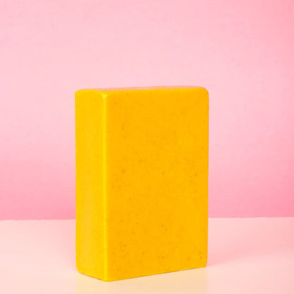 Turmeric and kojic acid soap to lighten the skin